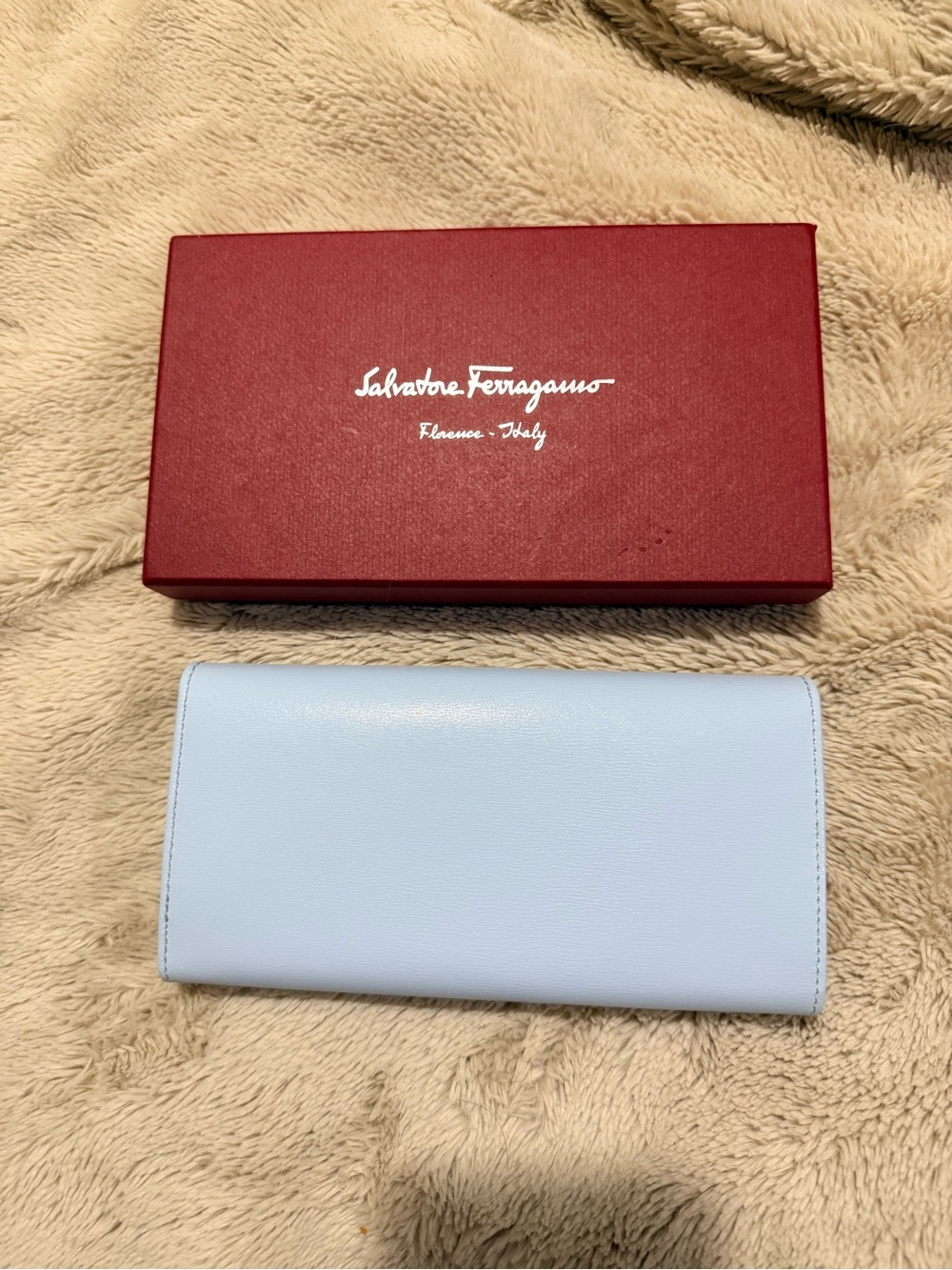 Salvatore Ferragamo Pale Blue Leather Gancini Continental Wallet - Picture 2 of 5